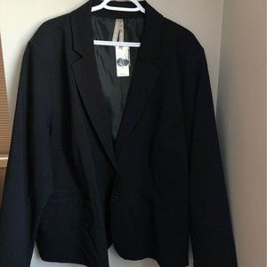 Pennington's Blazer - Plus Size